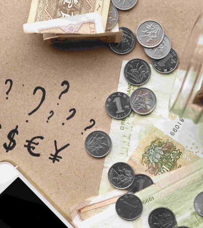 Co zrobić z obcą walutą po powrocie z wakacji?