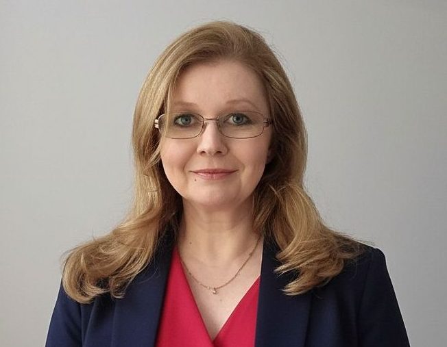 Perfekcjonizm, chaos, poczucie winy. Tak objawia się ADHD u dorosłych kobiet.