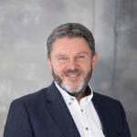Dlaczego nadmierna opiekuńczość to przemoc?