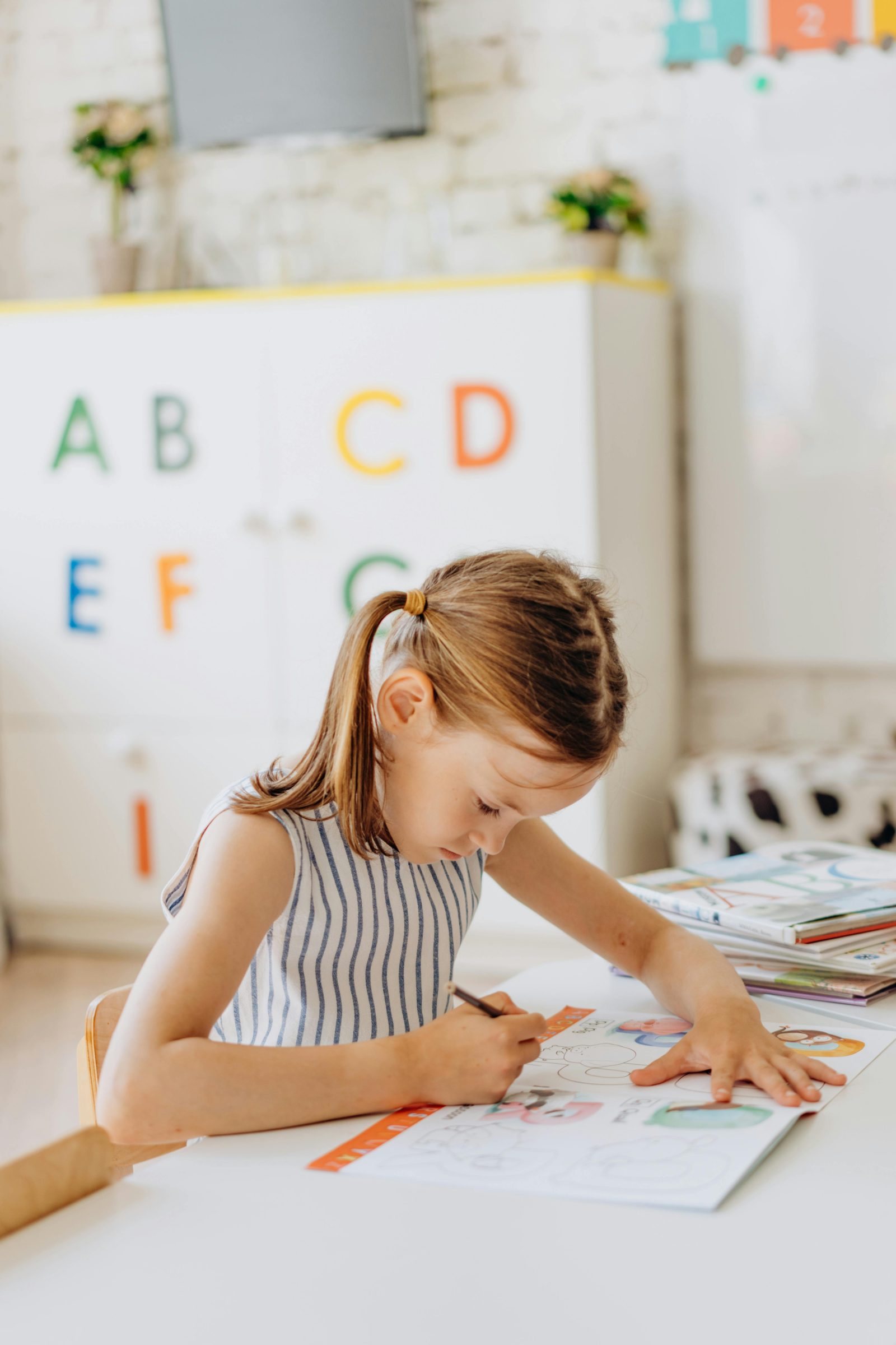 fundacja-rowna-pomoc-w-edukacji-mathwise-uruchamia-ogolnopolski-program-bezplatnego-dostepu-do-kursow-dla-uczniow-zagrozonych-wykluczeniem-edukacyjnym