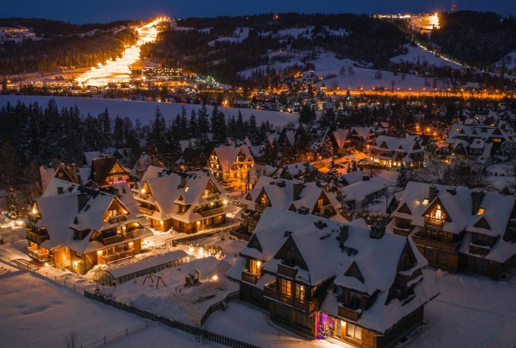 Zimowe ferie bez jednego scenariusza. Krócej, częściej i bardziej elastycznie