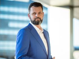 Silni, skuteczni i w kryzysie – dlaczego mężczyźni rzadziej proszą o pomoc?