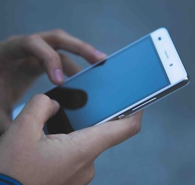 telefon-zna-nasze-nawyki-miejsca-i-zainteresowania-jak-odzyskac-kontrole-nad-prywatnoscia