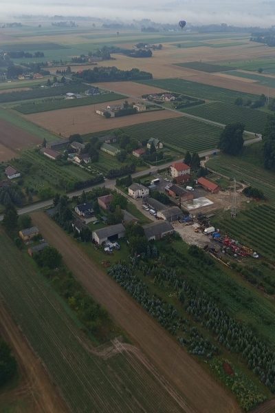podniebne-widowisko-nad-naleczowem-najlepsi-piloci-zmierzyli-sie-o-mistrzowskie-tytuly